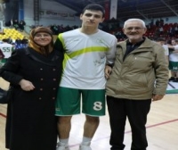 Genç Erkeklerde Doğa Koleji Şampiyon