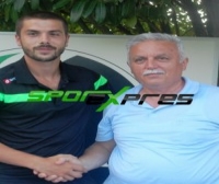 Sakaryaspor'da transferler imzaladı