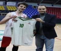 KYK Öğrencileri Parkede