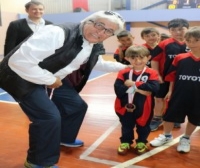 Minikler Voleybol şenliğinde buluştu
