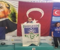 Paletli Yüzmeye Sakarya Damgası