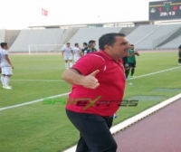 Hocalar ve futbolcular birbirine girdi