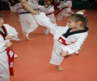 Taekwondo kuşak terfi zamanı