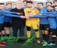 U19 Gençleri kupalarına kavuştu