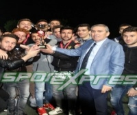 U19 Play-off kupa töreni yapıldı