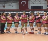 Yeni Hendek Bayan Voleybol takımı 2.Lige yükseldi