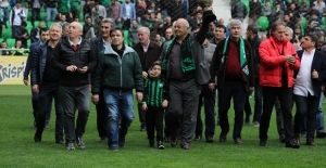 Sakaryaspor'da Efsaneler taraftarla buluştu