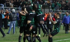 Sakaryaspor seriye bağladı 2-1