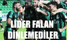 Sakaryaspor, lideri devirdi 2-0