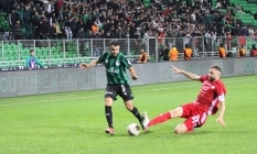Sakaryaspor-Erzurum FK: 2-2