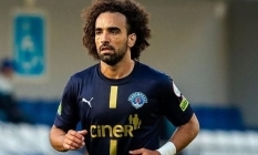 Sakaryaspor'da ilk imza savunmaya