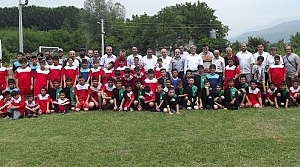 Alaağaçspor Dünya Yetimlerini Ağırladı