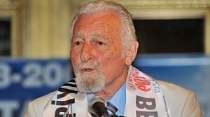 Süleyman Seba vefaat etti