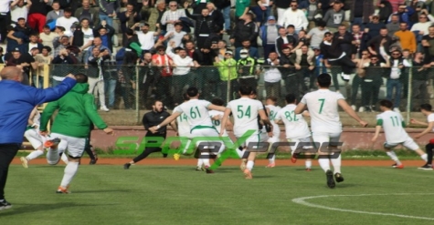 Sapancaspor'un şampiyonluk fotoğrafları