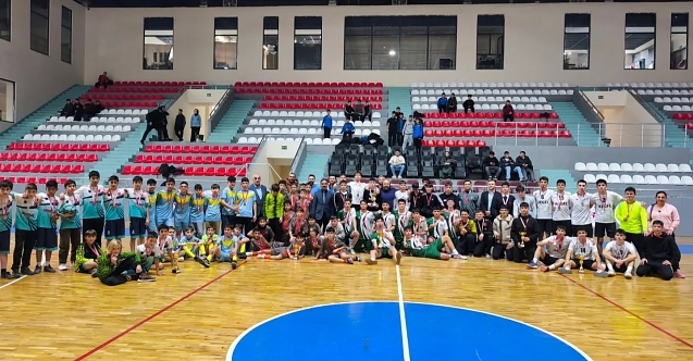 Akyazı'da futsal şöleni