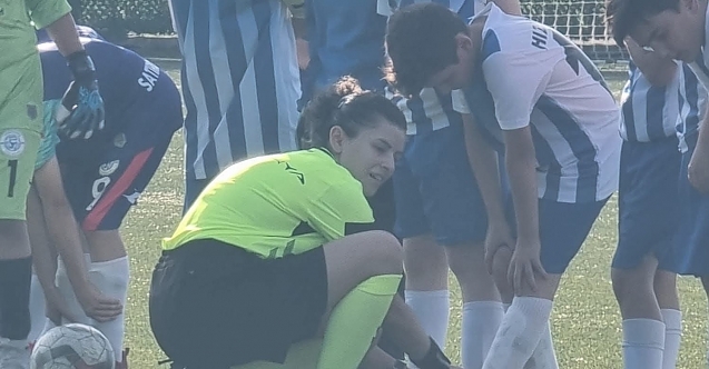 Genç hakemden yürekleri ısıtan hareket
